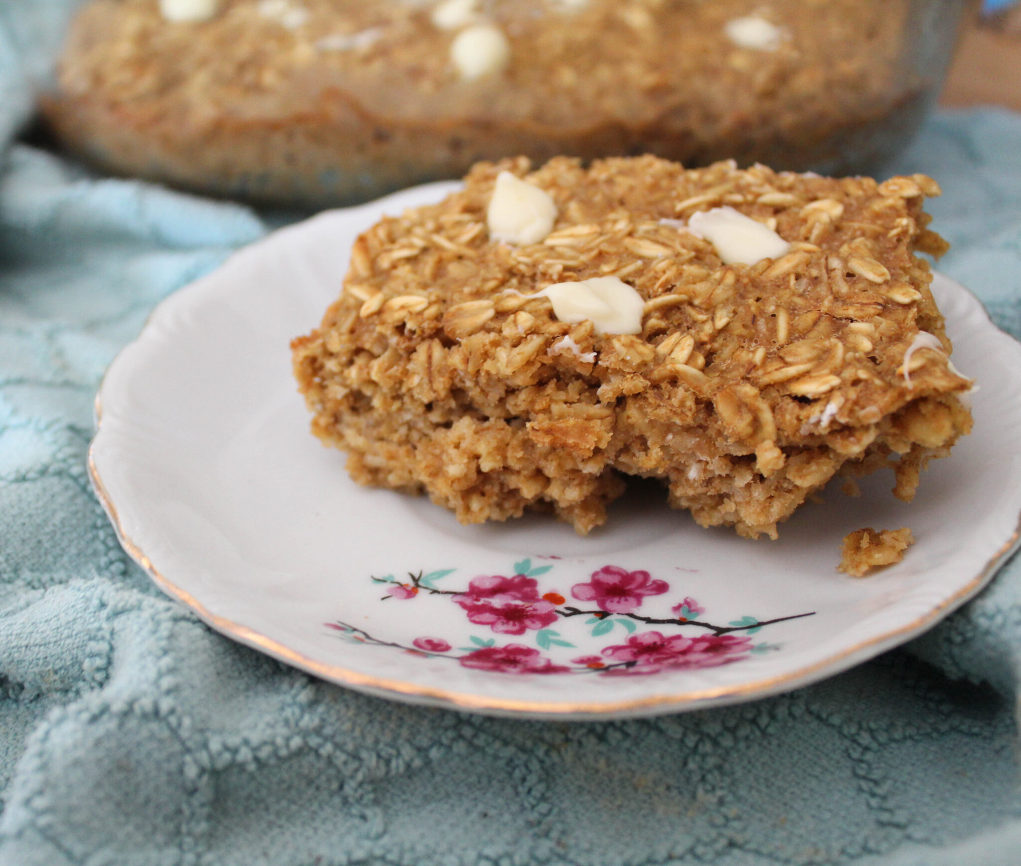 This Peanut Butter Chocolate Chip Baked Oatmeal is one of my family's favorite ways to jazz up a staple. It's a Trim Healthy Mama "E" and sugar-free.