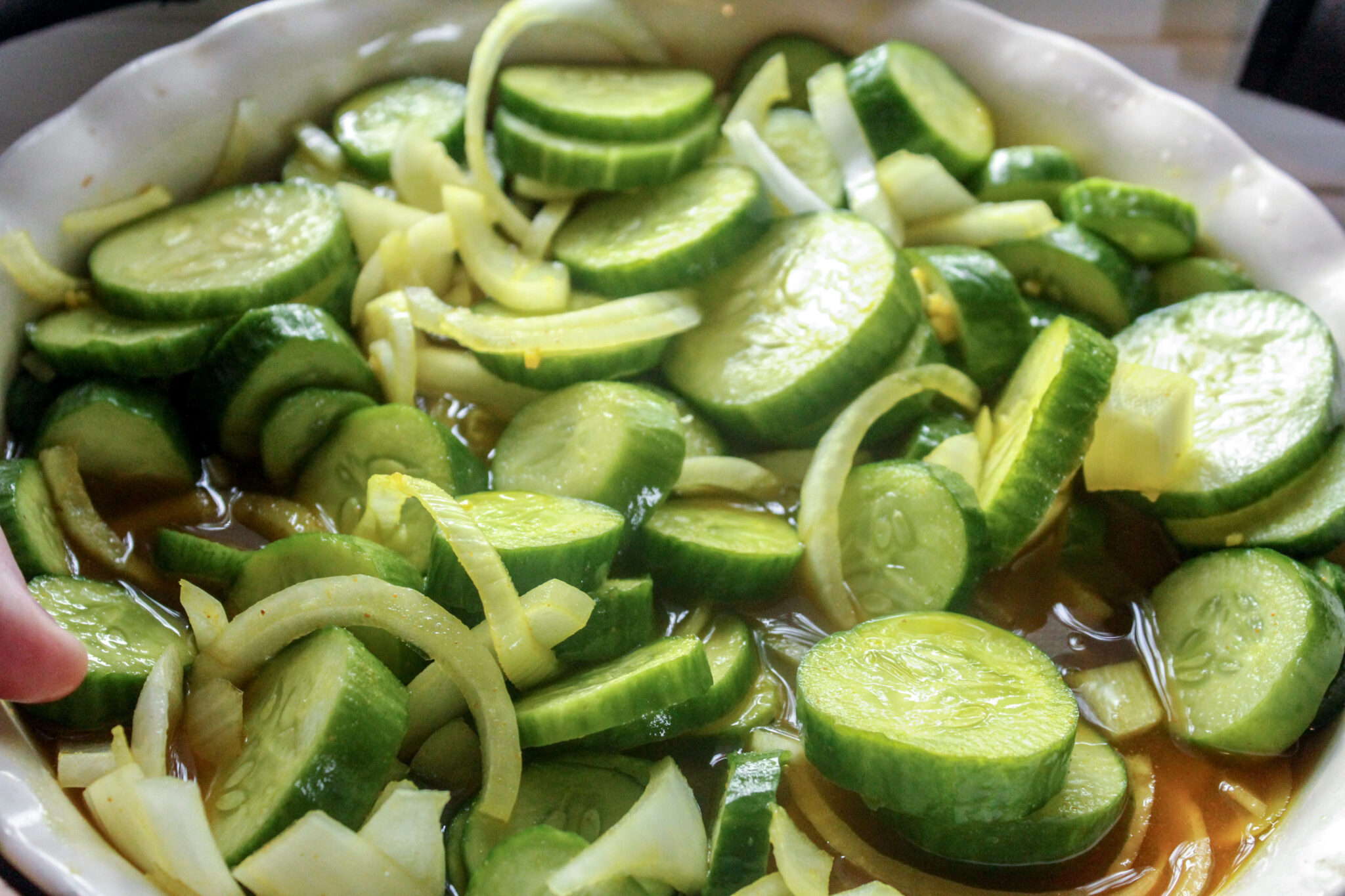 My Bread and Butter Refrigerator Pickles are sugar-free and a THM:FP! 