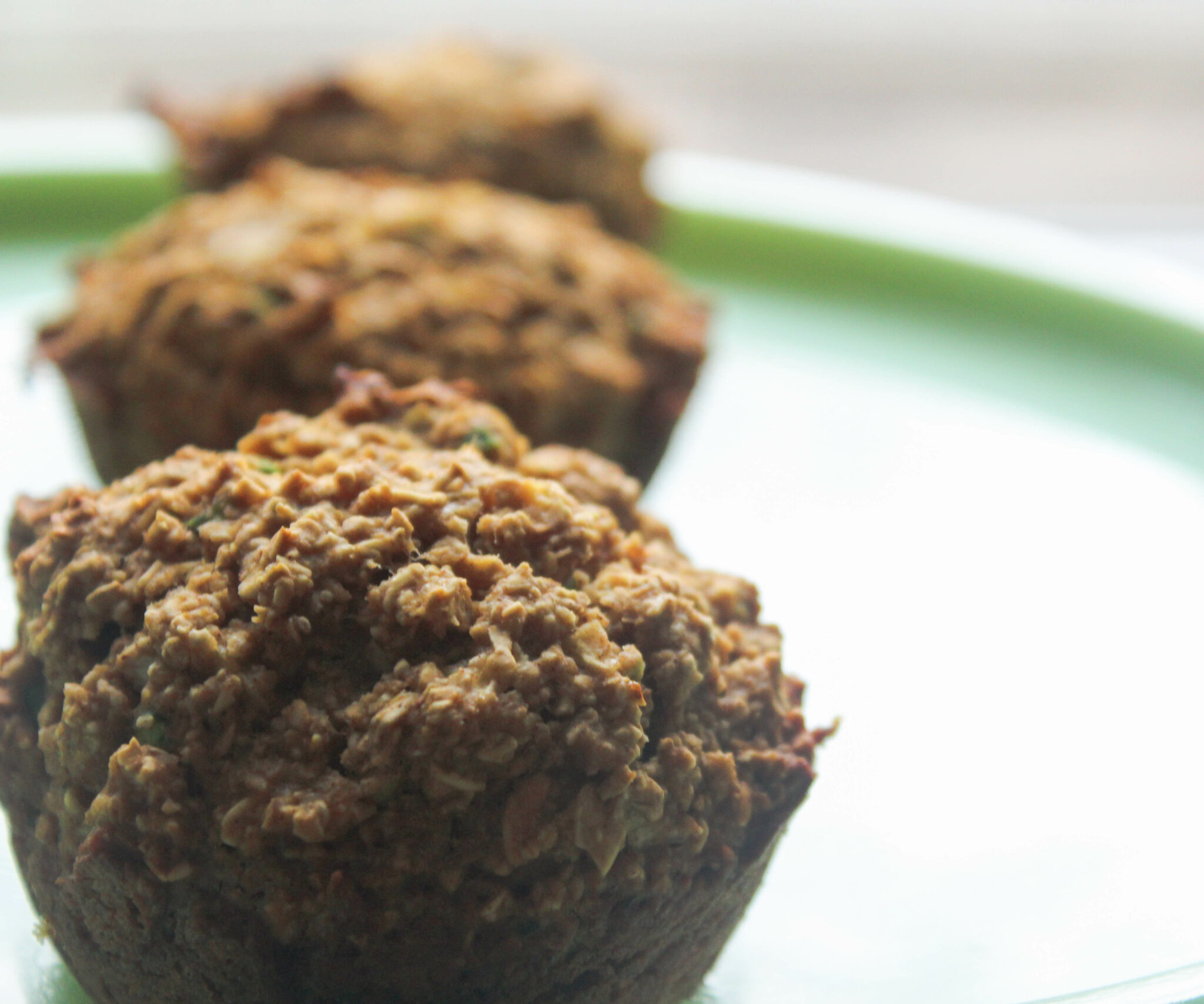 oatmeal zucchini muffins