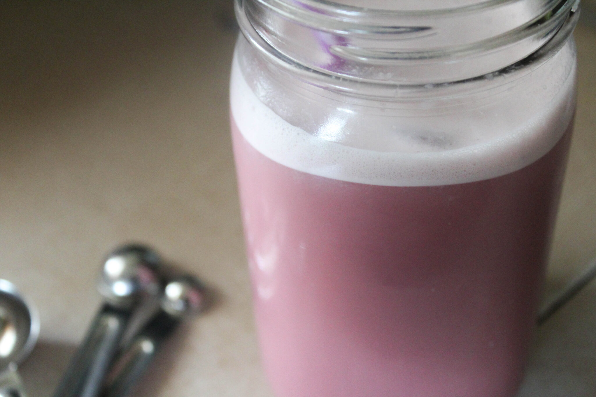 Craving a pink drink without all the sugar? Here's my healthy version! It's sugar-free, dairy-free, and a Trim Healthy Mama Fuel Pull.