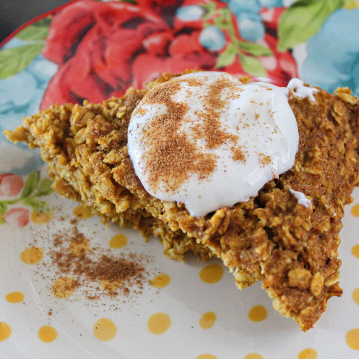 Pumpkin Roll Baked Oatmeal