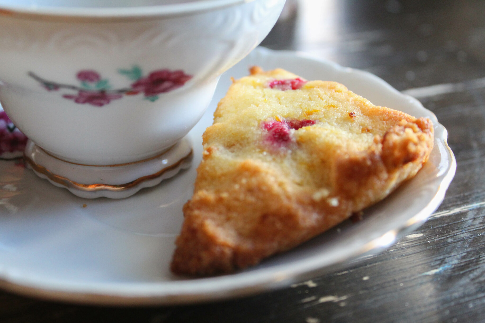 These Cranberry Orange Scones are the perfect way to bring the coffee shop to you! They're low-carb, keto, and Trim Healthy Mama S.